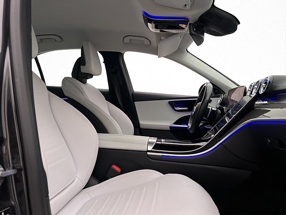 Mercedes-Benz C300 e 16 of 30