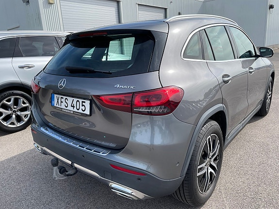 Mercedes-Benz GLA200 d 3 of 5