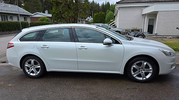 Peugeot 508 2 of 8