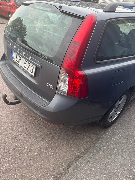 Volvo V50 4 of 6