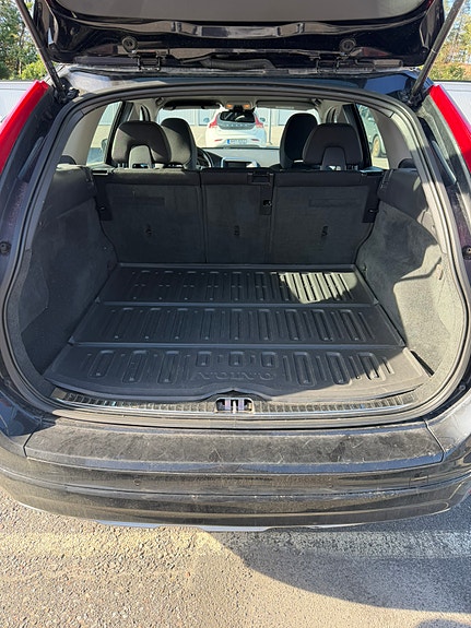 Volvo XC60 9 of 9