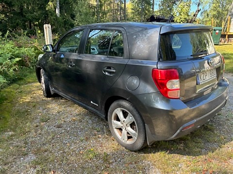 Toyota Urban Cruiser 5 of 7