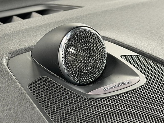 Volvo XC60 19 of 26