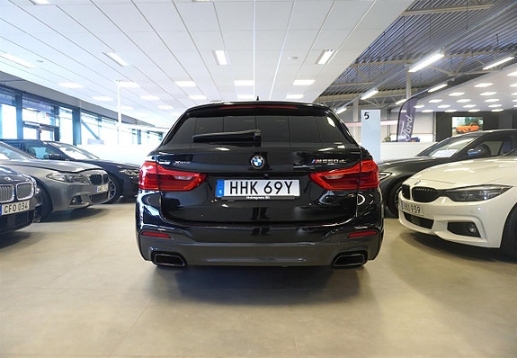 BMW M550d 5 of 30