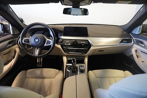 BMW M550d 14 of 30