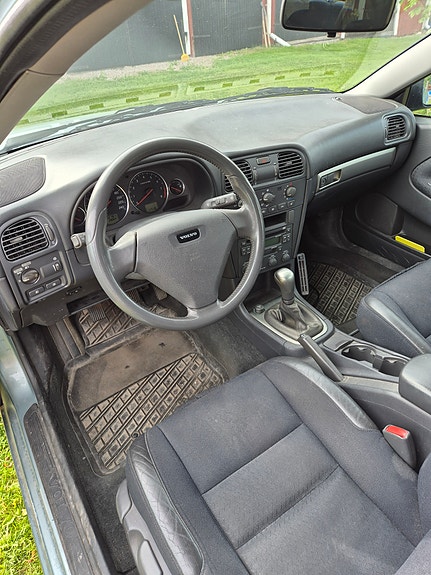 Volvo V40 7 of 10