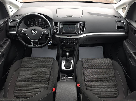 Volkswagen Sharan 10 of 18