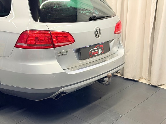 Volkswagen Passat Alltrack 7 of 22