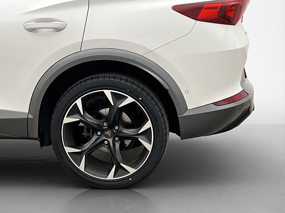 Cupra Formentor 27 of 29