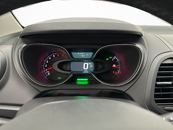 Renault Captur 17 of 30