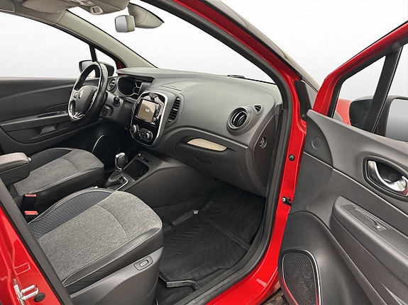 Renault Captur 15 of 30