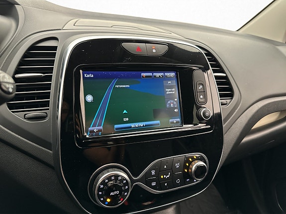 Renault Captur 21 of 30