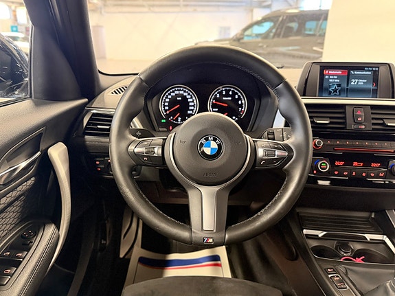 BMW 118i 16 of 20