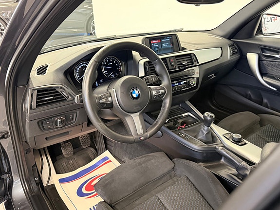BMW 118i 7 of 20