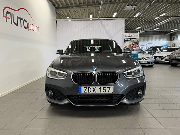 BMW 118i 2 of 20