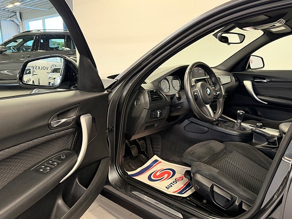 BMW 118i 5 of 20