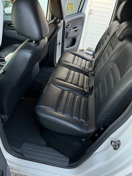 Volkswagen Amarok 5 of 6