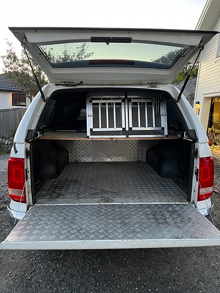 Volkswagen Amarok 6 of 6