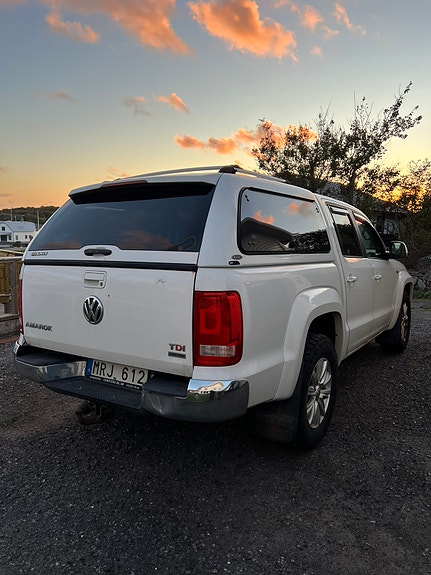 Volkswagen Amarok 4 of 6