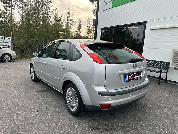 Ford Focus 5 of 19