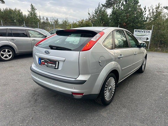 Ford Focus 7 of 19