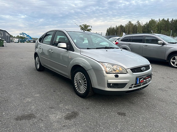 Ford Focus 3 of 19