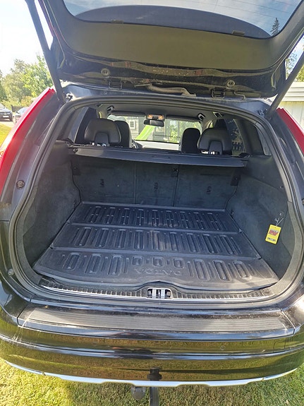 Volvo XC60 7 of 8