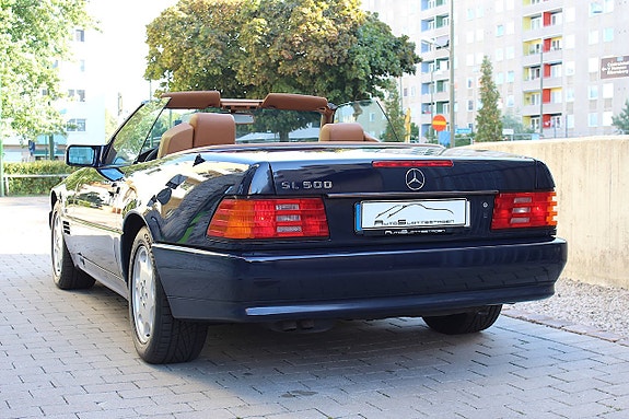 Mercedes-Benz SL500 13 of 30