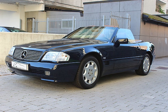 Mercedes-Benz SL500 10 of 30