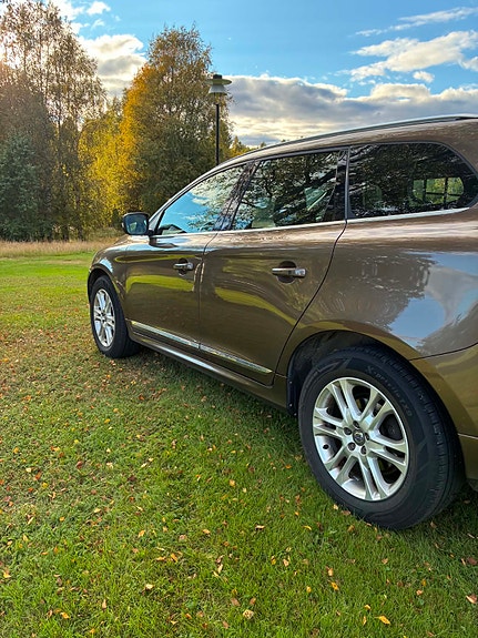 Volvo XC60 7 of 11