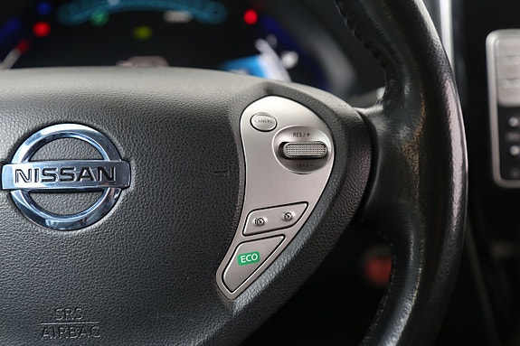 Nissan Leaf 17 of 24