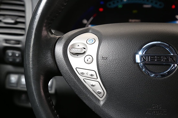 Nissan Leaf 15 of 24