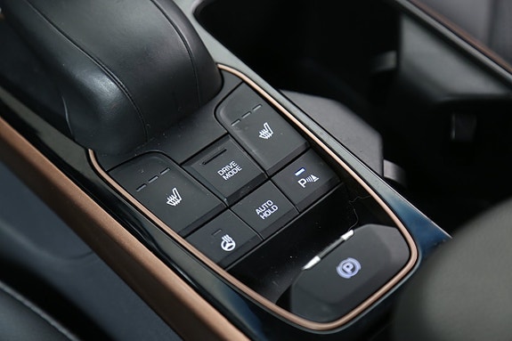 Hyundai IONIQ 25 of 28