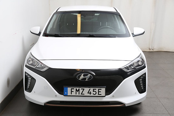 Hyundai IONIQ 6 of 28