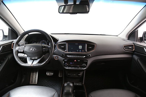 Hyundai IONIQ 20 of 28
