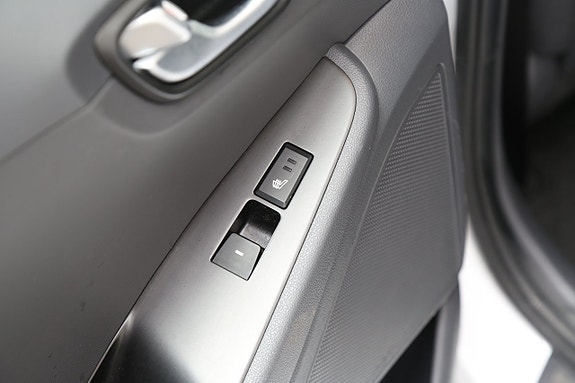 Hyundai IONIQ 27 of 28
