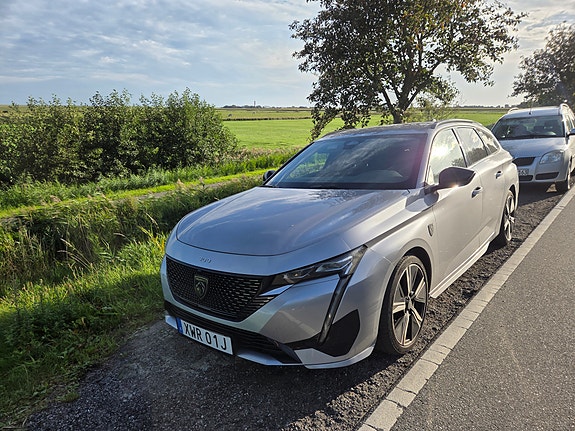 Peugeot 308 SW 7 of 7