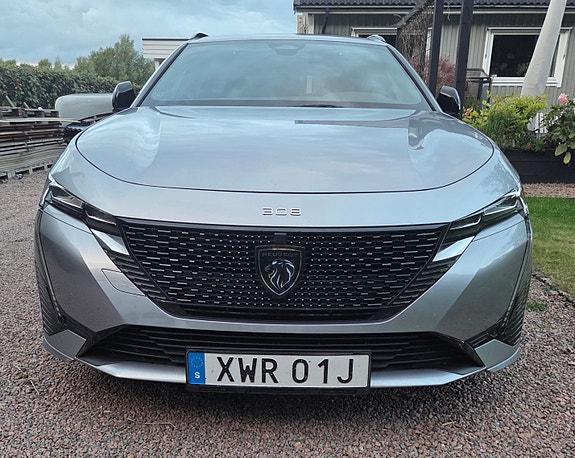 Peugeot 308 SW 3 of 7