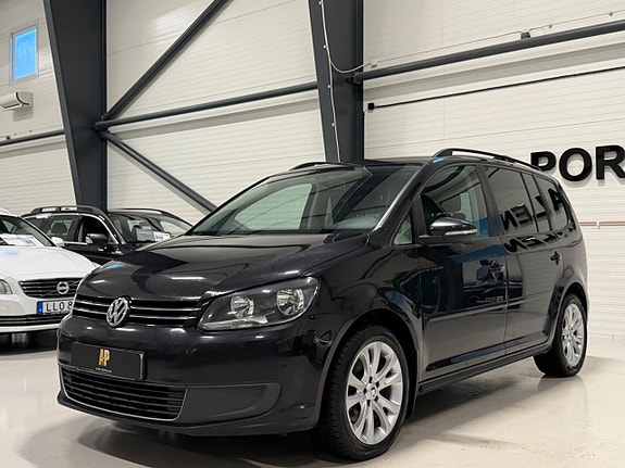 Volkswagen Touran 7 of 17