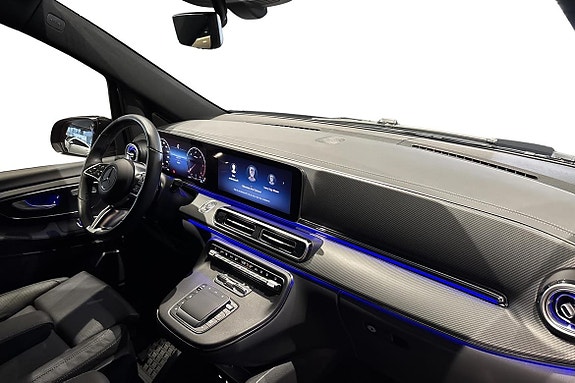 Mercedes-Benz V300 7 of 19