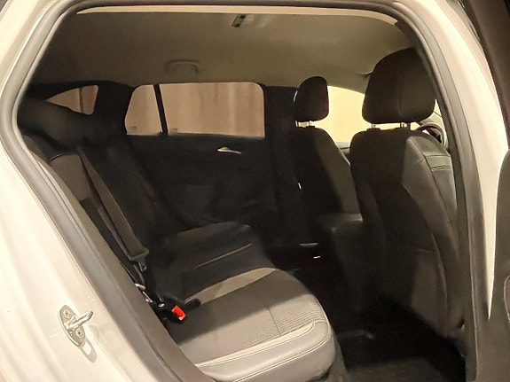 Opel Astra 12 of 17