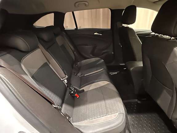 Opel Astra 10 of 17