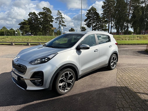 Kia Sportage 3 of 10