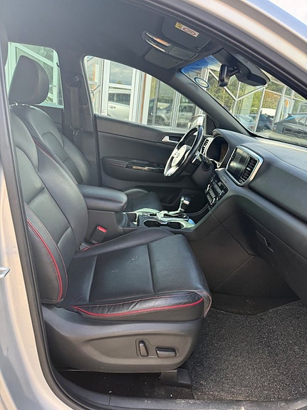 Kia Sportage 5 of 10