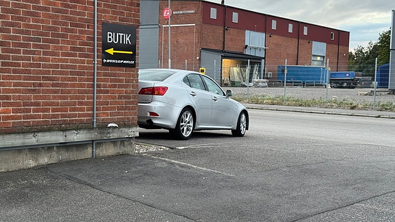 Lexus IS250 30 of 30