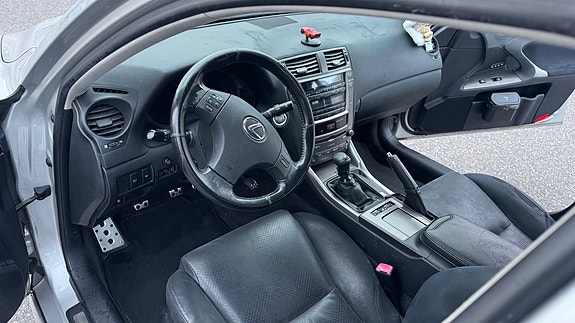 Lexus IS250 9 of 30