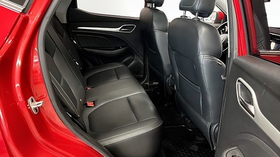 MG ZS 5 of 15