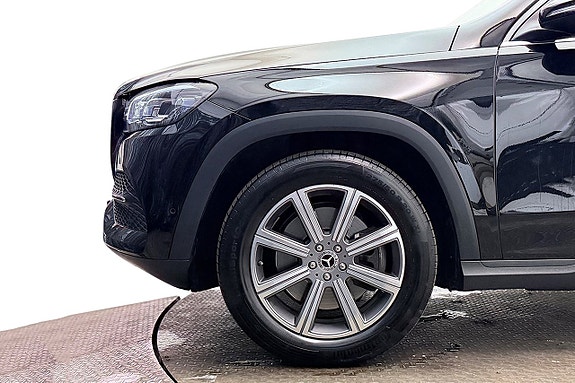 Mercedes-Benz GLS350 d 11 of 30