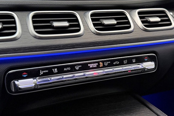 Mercedes-Benz GLS350 d 27 of 30