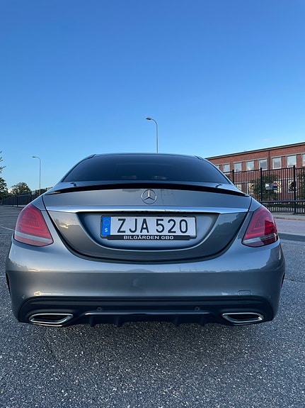Mercedes-Benz C220 d 7 of 19